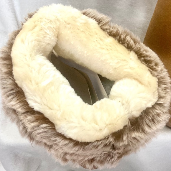 HStylish Brown Slip On Calf High Fur-Lined Waterproof Winter Snow Boot Sz 9 - Picture 14 of 16